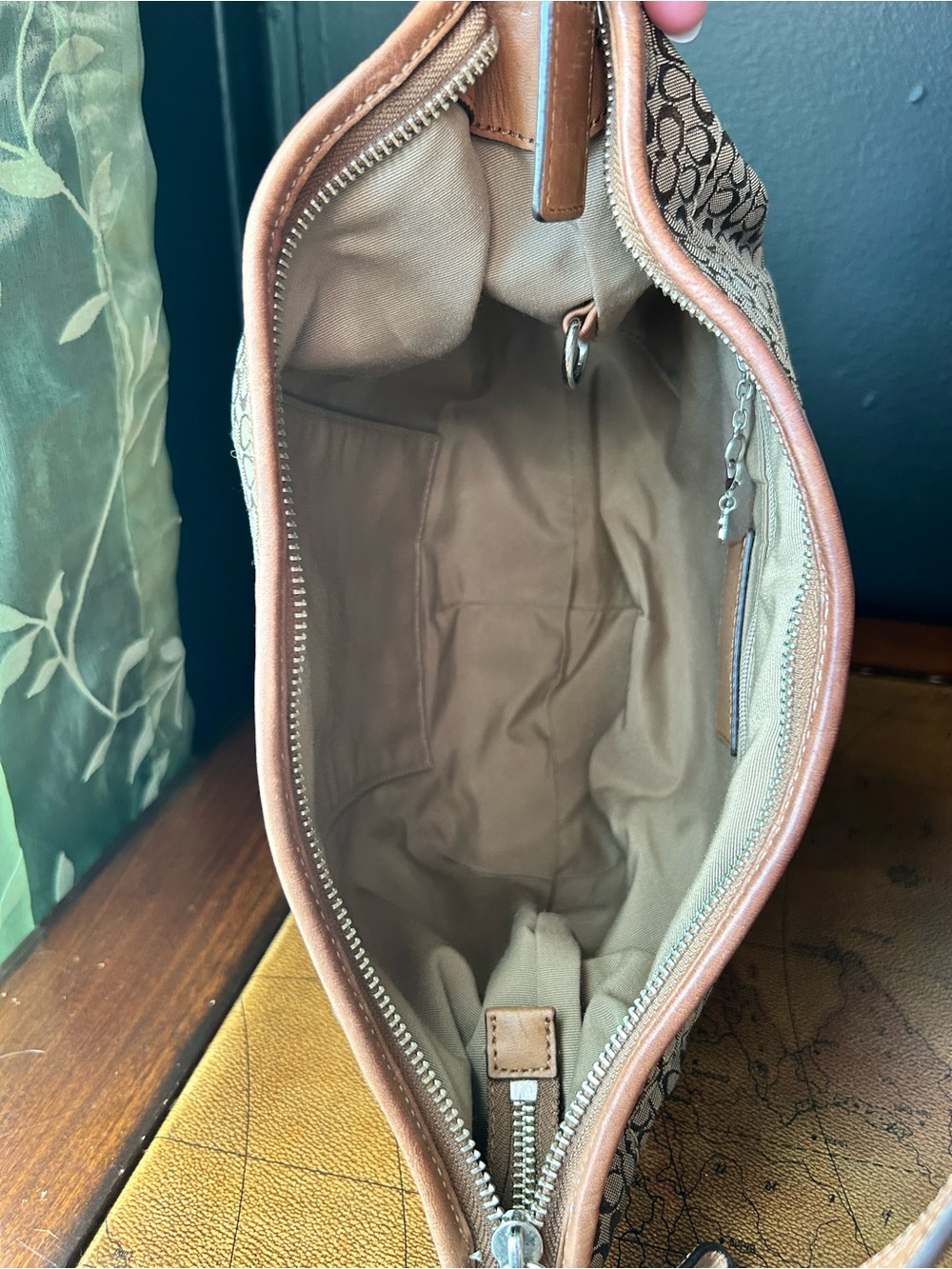 Coach 2007 Y2K Mini Kissing C Signature Monogram Tan Soho Hobo Shoulder Bag - Picture 13 of 15